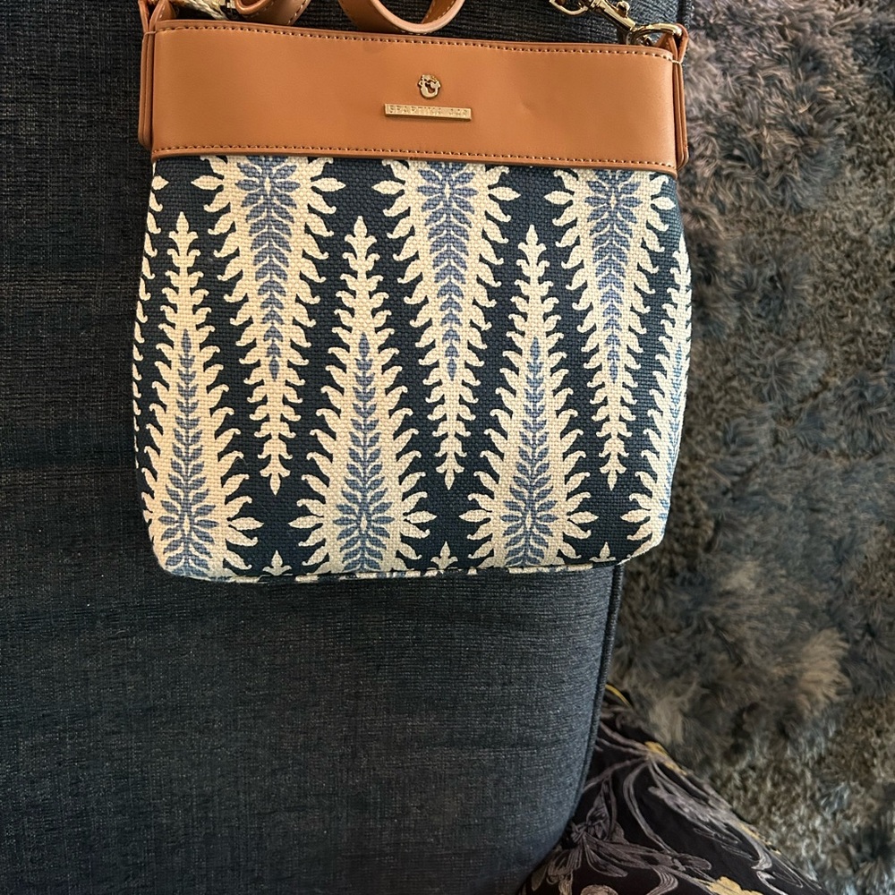 Spartina Lighthouse Hipster